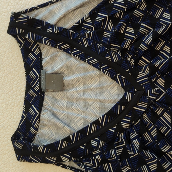 Ladies Ann Taylor EUC sleeveless top/shell size small - Picture 6 of 10